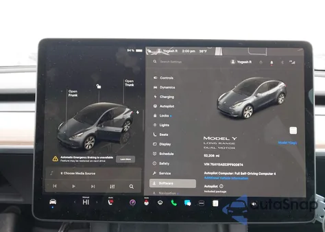 2023 Tesla Model Y Awd/Long Range Dual Motor All-Wheel Drive из США, поврежденный, VIN 7SAYGAEE3PF920874